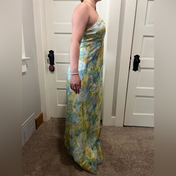 Beautiful 60’s-70’s Vintage Dress MOVING SALE! - Picture 9 of 11